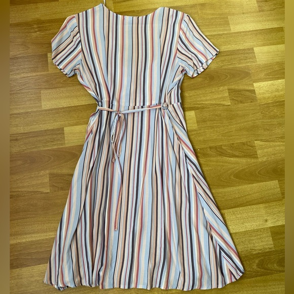 Striped Summer Wrap Dress - Picture 4 of 4